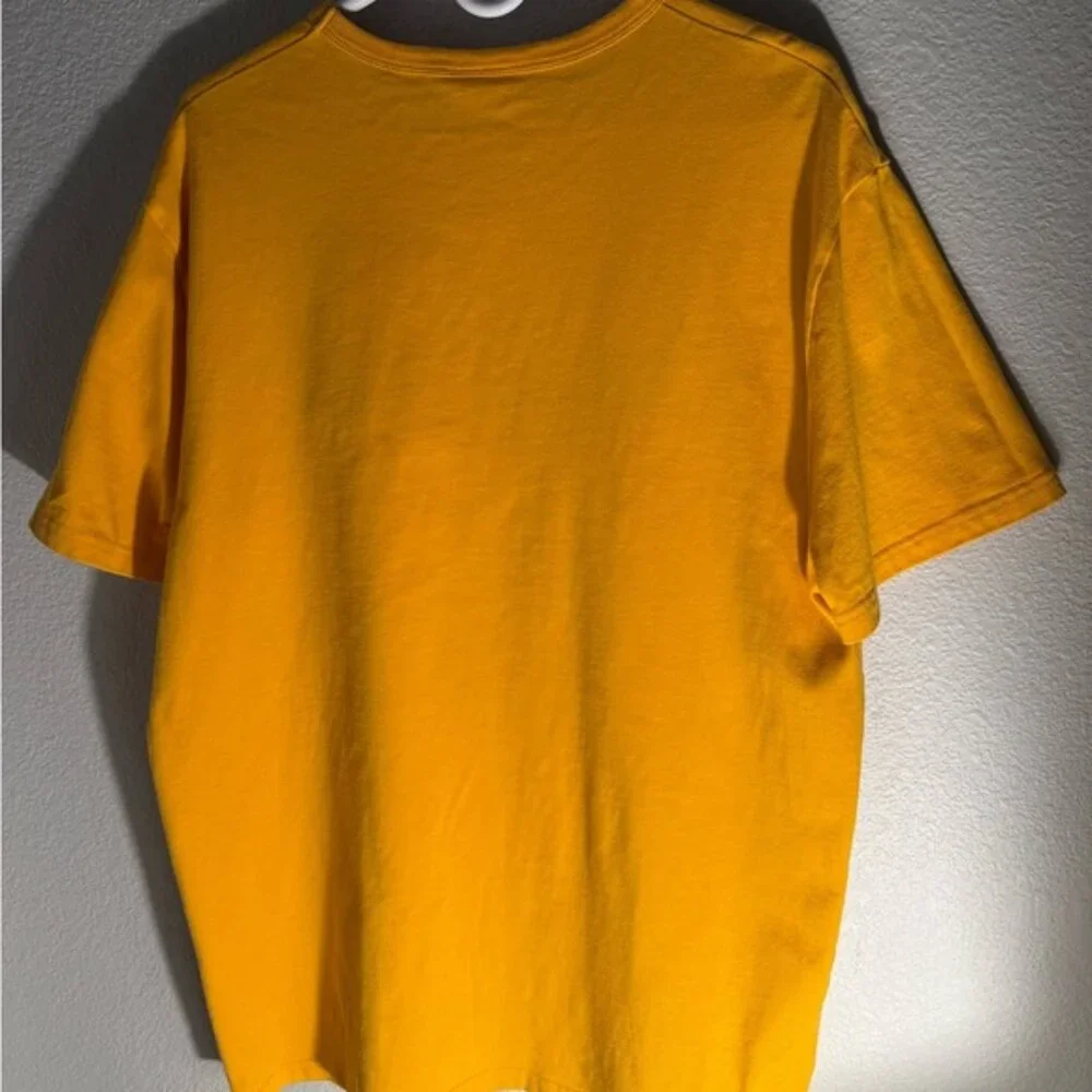 Champion Men's Yellow T-Shirt Size Large - Picture 3 of 5